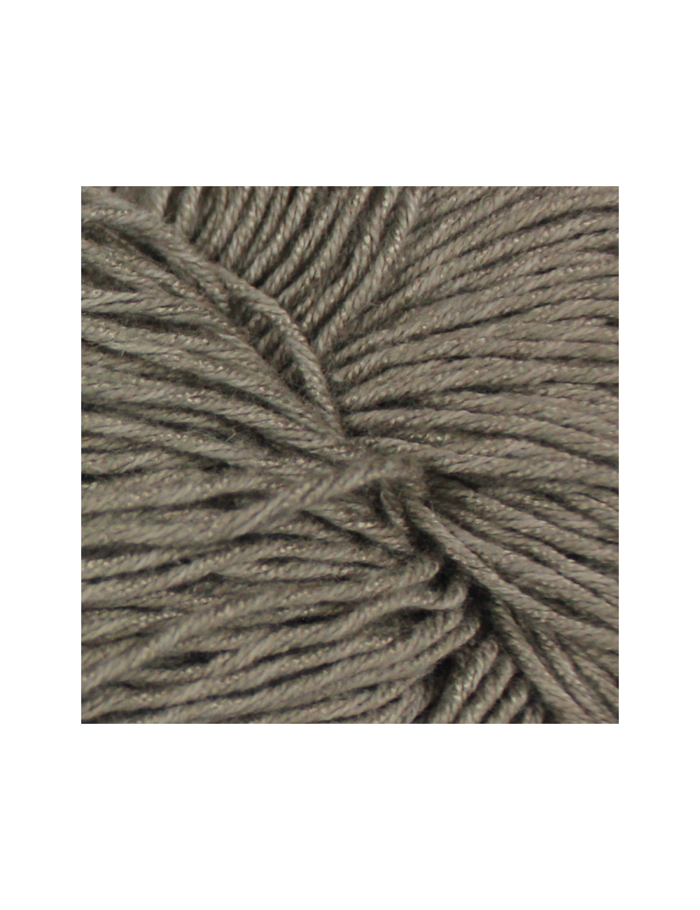 mercerized-cotton-yarn-dk-weight